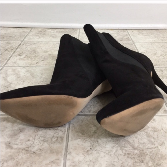 Black real suede heeled boots - Picture 3 of 5